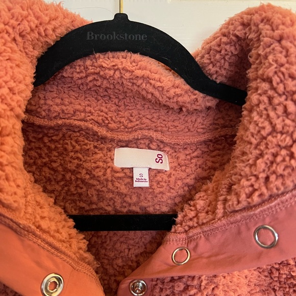 Pink Fluffy Fleece - Picture 2 of 3